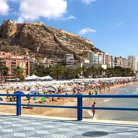 Apartment Modern In Center Alicante