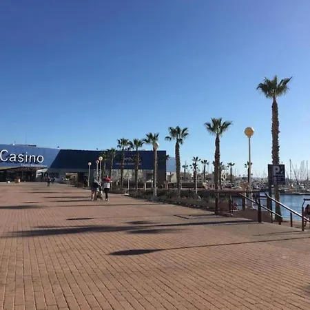 Apartment Modern In Center Alicante